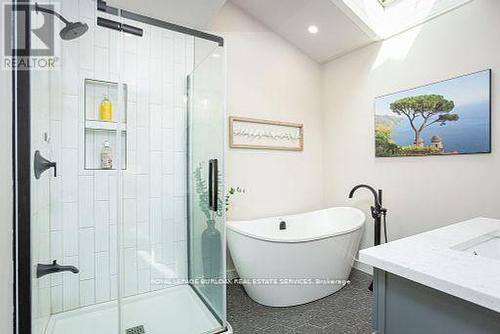 10 Cathcart Street, Huron-Kinloss, ON - Indoor Photo Showing Bathroom