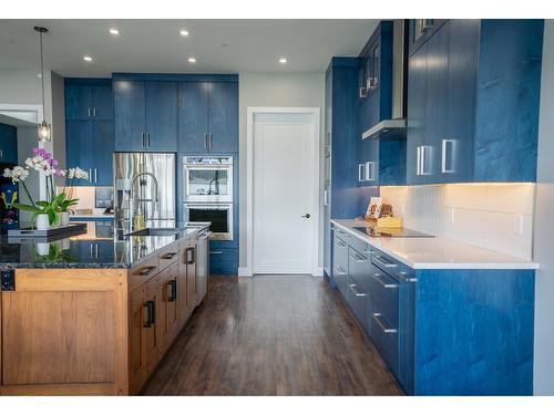 1574 Koocanusa Lake Drive, Lake Koocanusa, BC - Indoor Photo Showing Kitchen With Upgraded Kitchen