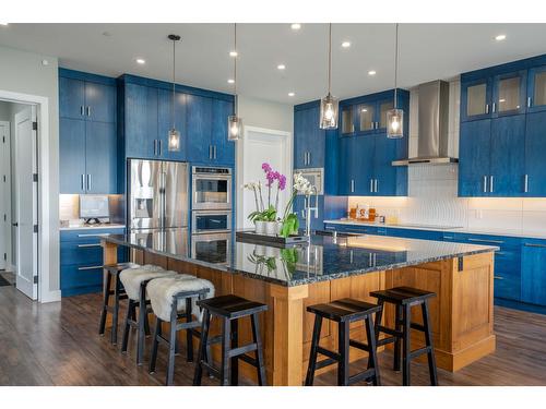 1574 Koocanusa Lake Drive, Lake Koocanusa, BC - Indoor Photo Showing Kitchen With Upgraded Kitchen