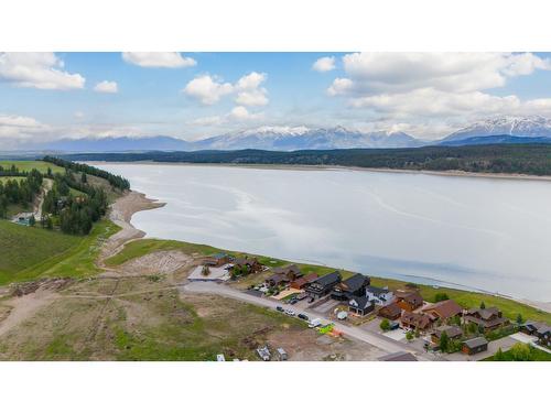 1574 Koocanusa Lake Drive, Lake Koocanusa, BC - Outdoor With Body Of Water With View