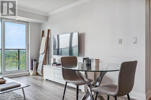 908 - 18 Valley Woods Road, Toronto, ON - Indoor