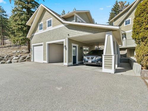 1590 West Kelowna Road, West Kelowna, BC - Outdoor