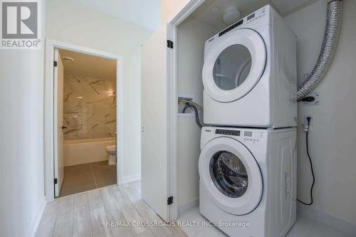 1003 - 2300 St Clair Avenue W, Toronto, ON - Indoor Photo Showing Laundry Room