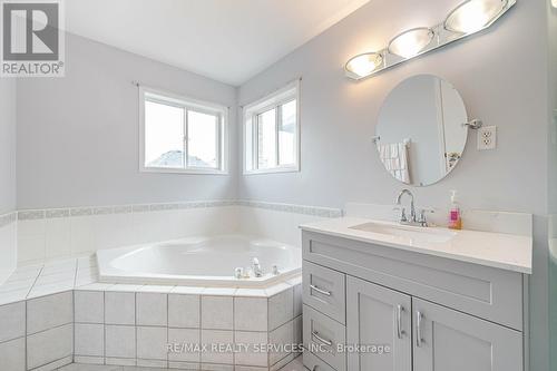 434 Jay Crescent, Orangeville, ON - Indoor Photo Showing Bathroom