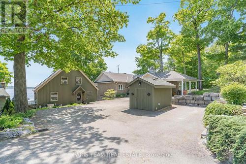 431 Mundy'S Bay Road, Midland, ON - Outdoor