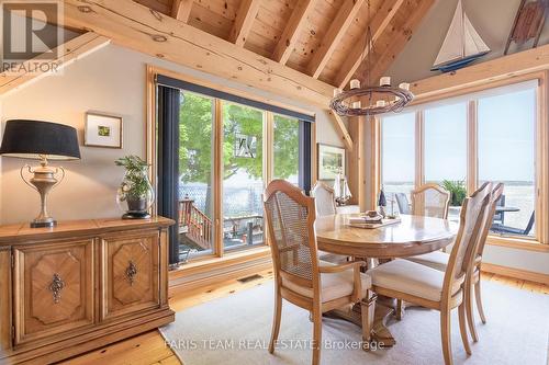 431 Mundy'S Bay Road, Midland, ON - Indoor Photo Showing Dining Room