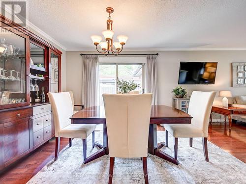 4 Rapallo Mews, Mississauga, ON - Indoor Photo Showing Dining Room