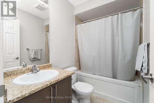 47 Ridgegate Crescent, Halton Hills, ON - Indoor Photo Showing Bathroom