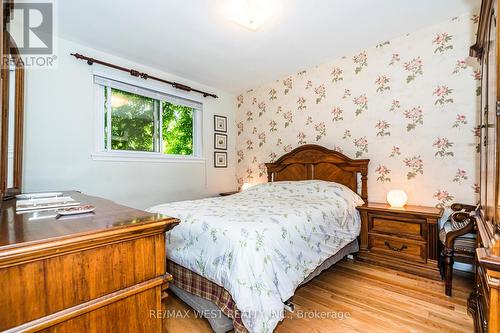 166 Verobeach Boulevard, Toronto, ON - Indoor Photo Showing Bedroom