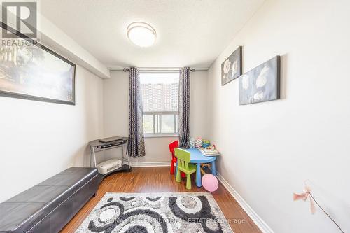 805 - 10 Edgecliff Golfway, Toronto, ON - Indoor Photo Showing Other Room