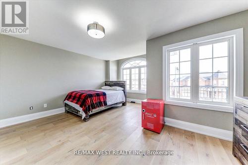 49 Starry Crescent, Toronto, ON - Indoor Photo Showing Bedroom