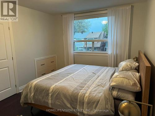 623 Milverton Boulevard, Toronto, ON - Indoor Photo Showing Bedroom