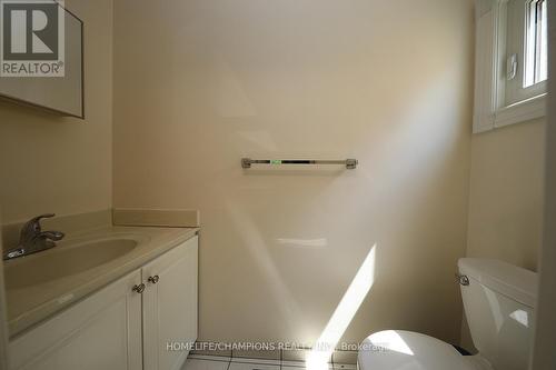 20 Horseshoe Crescent, Toronto, ON - Indoor Photo Showing Bathroom