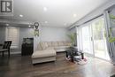 20 Horseshoe Crescent, Toronto, ON  - Indoor Photo Showing Living Room 