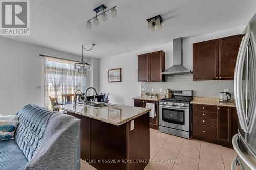 58 Weaver Terrace, New Tecumseth, ON - Indoor Photo Showing Kitchen With Double Sink