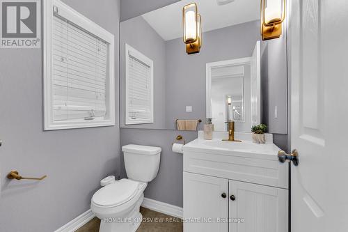 58 Weaver Terrace, New Tecumseth, ON - Indoor Photo Showing Bathroom