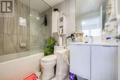 1411 - 99 Broadway Avenue, Toronto, ON - Indoor Photo Showing Bathroom