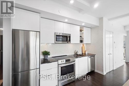 1811 - 30 Ordnance Street, Toronto, ON - Indoor Photo Showing Kitchen With Stainless Steel Kitchen With Upgraded Kitchen