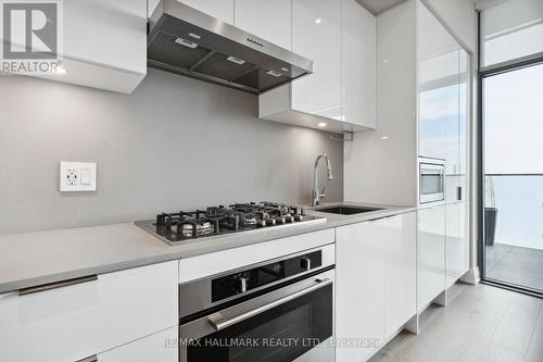 Uph01 - 20 Lombard Street, Toronto, ON - Indoor Photo Showing Kitchen With Upgraded Kitchen