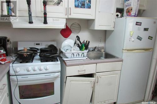 430 Robinson Street, Regina, SK - Indoor Photo Showing Laundry Room