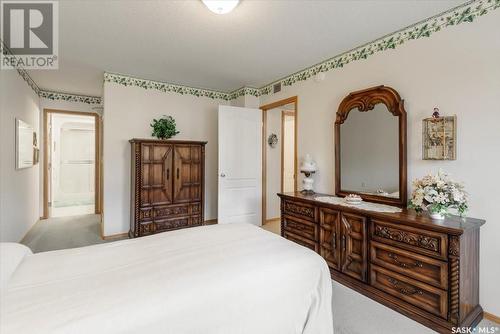 324 2530 25Th Avenue, Regina, SK - Indoor Photo Showing Bedroom