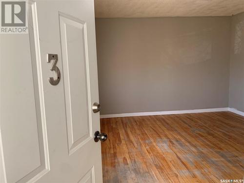 301 Cheadle Street E, Swift Current, SK - Indoor Photo Showing Other Room