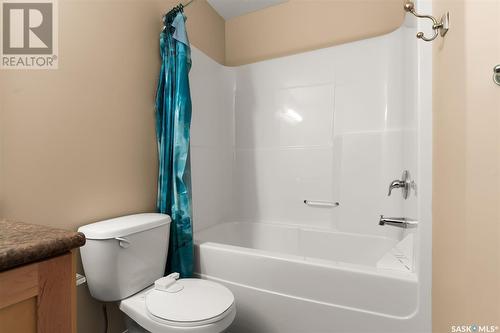 39 2751 Windsor Park Road, Regina, SK - Indoor Photo Showing Bathroom