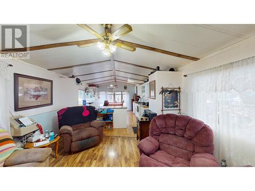 18 2764 Durrell Road, Quesnel, BC - Indoor Photo Showing Living Room