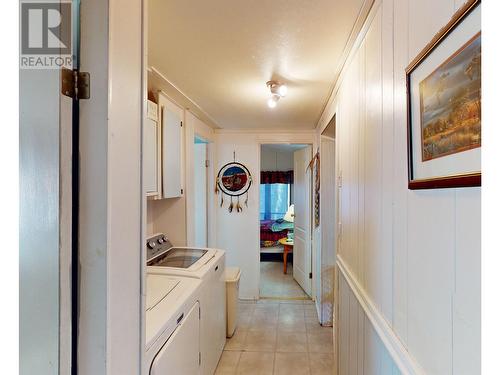 18 2764 Durrell Road, Quesnel, BC - Indoor Photo Showing Laundry Room