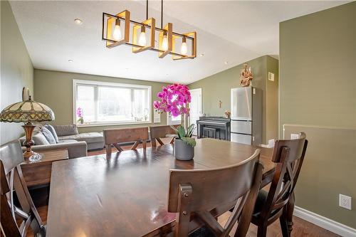 3405 St. Paul Avenue, Niagara Falls, ON - Indoor Photo Showing Dining Room