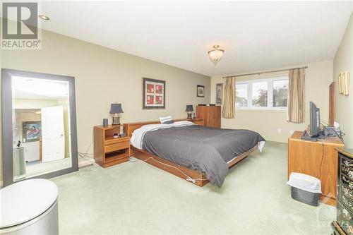 72 Topley Crescent, Ottawa, ON - Indoor Photo Showing Bedroom