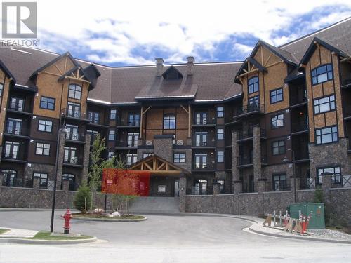 1545 Kicking Horse Trail Unit# 107, Golden, BC - Outdoor With Facade