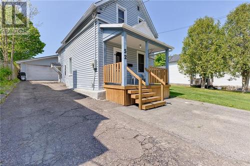 52 Queen Street, Renfrew, ON - Outdoor