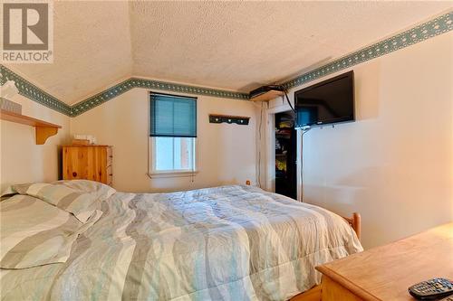 52 Queen Street, Renfrew, ON - Indoor Photo Showing Bedroom