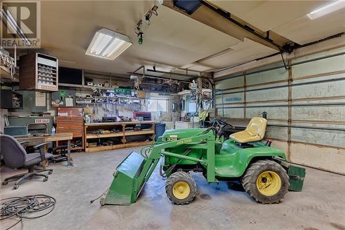 52 Queen Street, Renfrew, ON - Indoor Photo Showing Garage