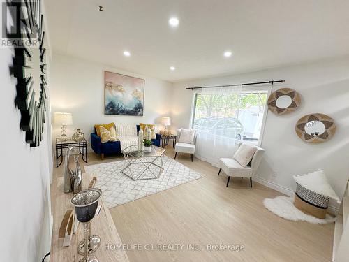 46 Trillium Crescent, London, ON - Indoor Photo Showing Living Room