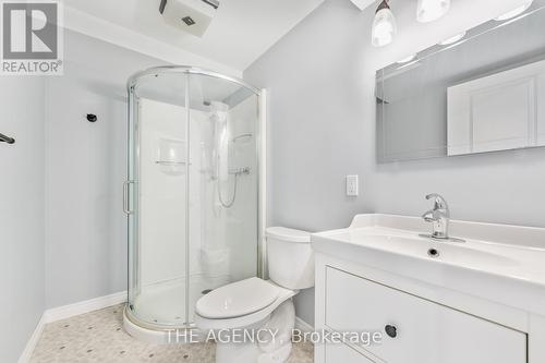 22 - 45 Seabreeze Crescent, Hamilton, ON - Indoor Photo Showing Bathroom