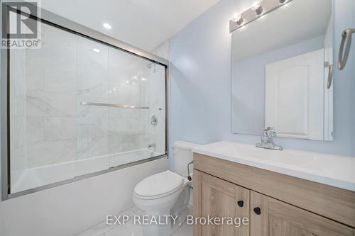192 Walnut Street S, Hamilton, ON - Indoor Photo Showing Bathroom