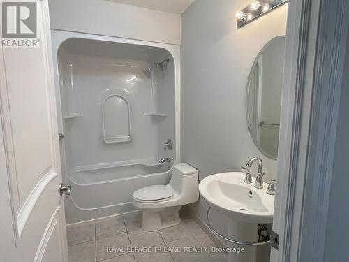 804 - 250 Pall Mall Street, London, ON - Indoor Photo Showing Bathroom