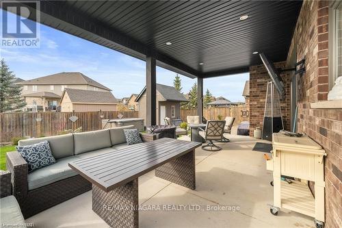 255 Colbeck Drive, Welland, ON - Outdoor With Deck Patio Veranda With Exterior