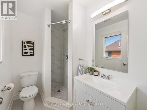 4242 Perivale Road, Mississauga, ON - Indoor Photo Showing Bathroom
