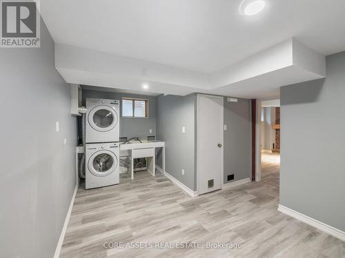 4242 Perivale Road, Mississauga, ON - Indoor Photo Showing Laundry Room