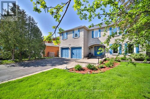 1106 Fieldstone Circle, Oakville, ON - Outdoor