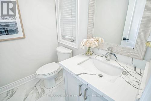 3219 Country Lane, Whitby, ON - Indoor Photo Showing Bathroom