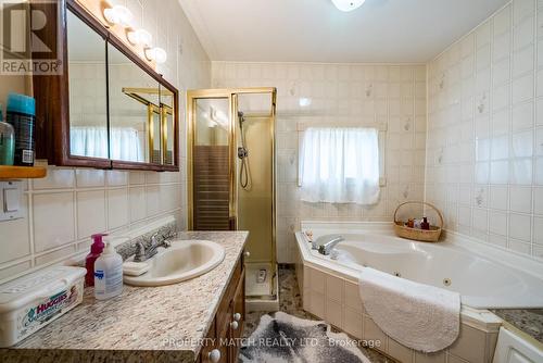 367 Stephens Mill Road, Clarington, ON - Indoor Photo Showing Bathroom
