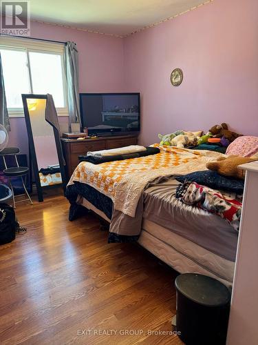 1999 Glenmead Road E, Peterborough (Ashburnham), ON - Indoor Photo Showing Bedroom