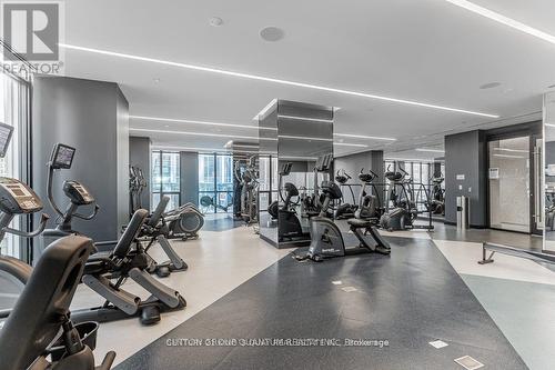2001 - 1 Yorkville Avenue, Toronto, ON - Indoor Photo Showing Gym Room