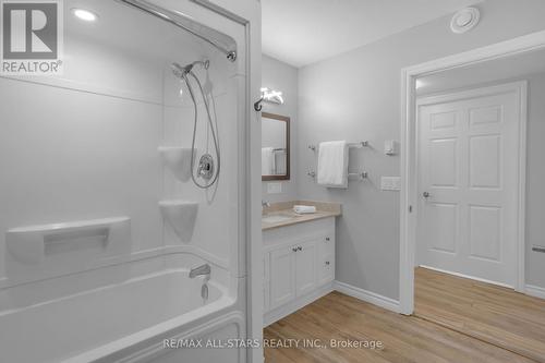 132 Newkirk Boulevard, Bancroft, ON - Indoor Photo Showing Bathroom