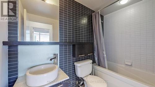 3409 - 21 Carlton Street, Toronto, ON - Indoor Photo Showing Bathroom