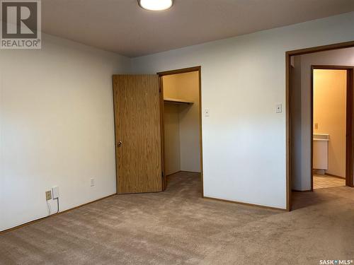 203 250 Athabasca Street E, Moose Jaw, SK - Indoor Photo Showing Other Room